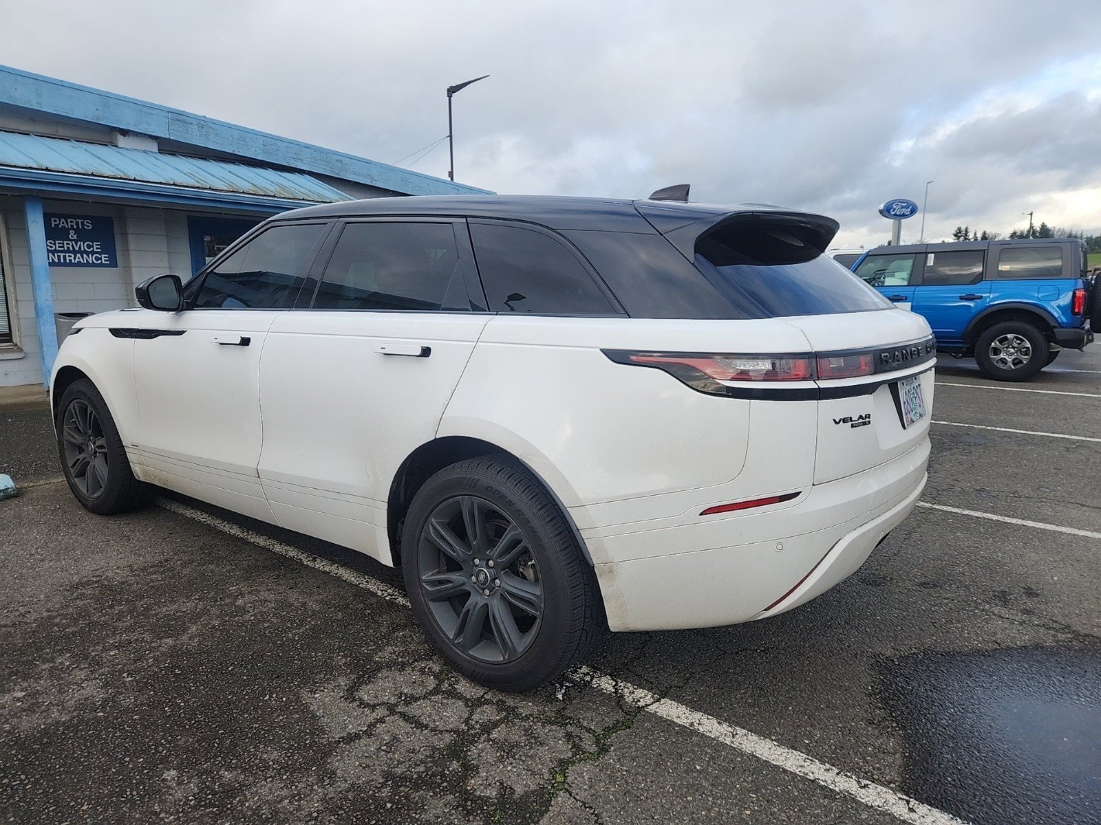 Used 2020 Land Rover Range Rover Velar R-Dynamic S image 7