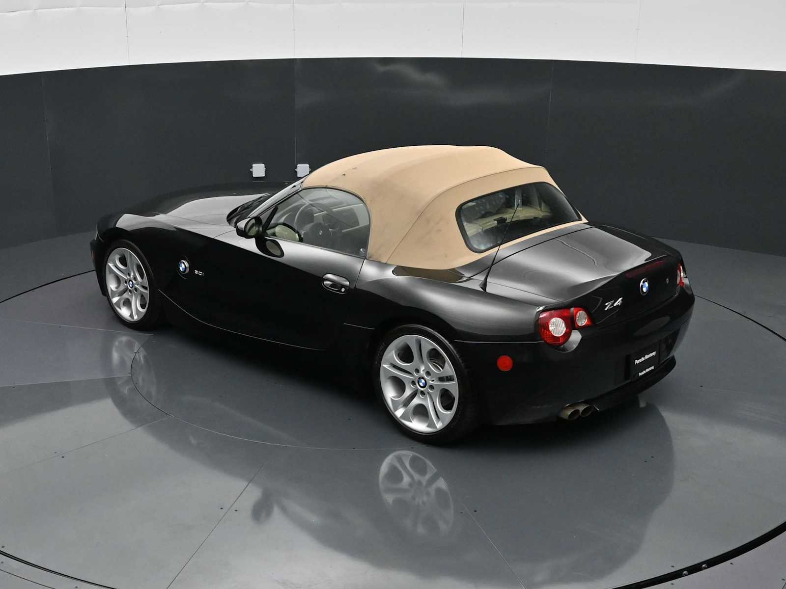 Used 2005 BMW Z4 3.0i RWD image 21