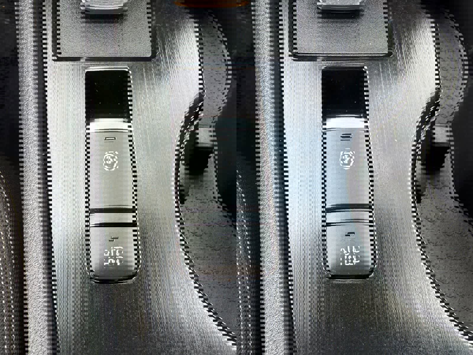 Certified 2022 Nissan Rogue SV image 24