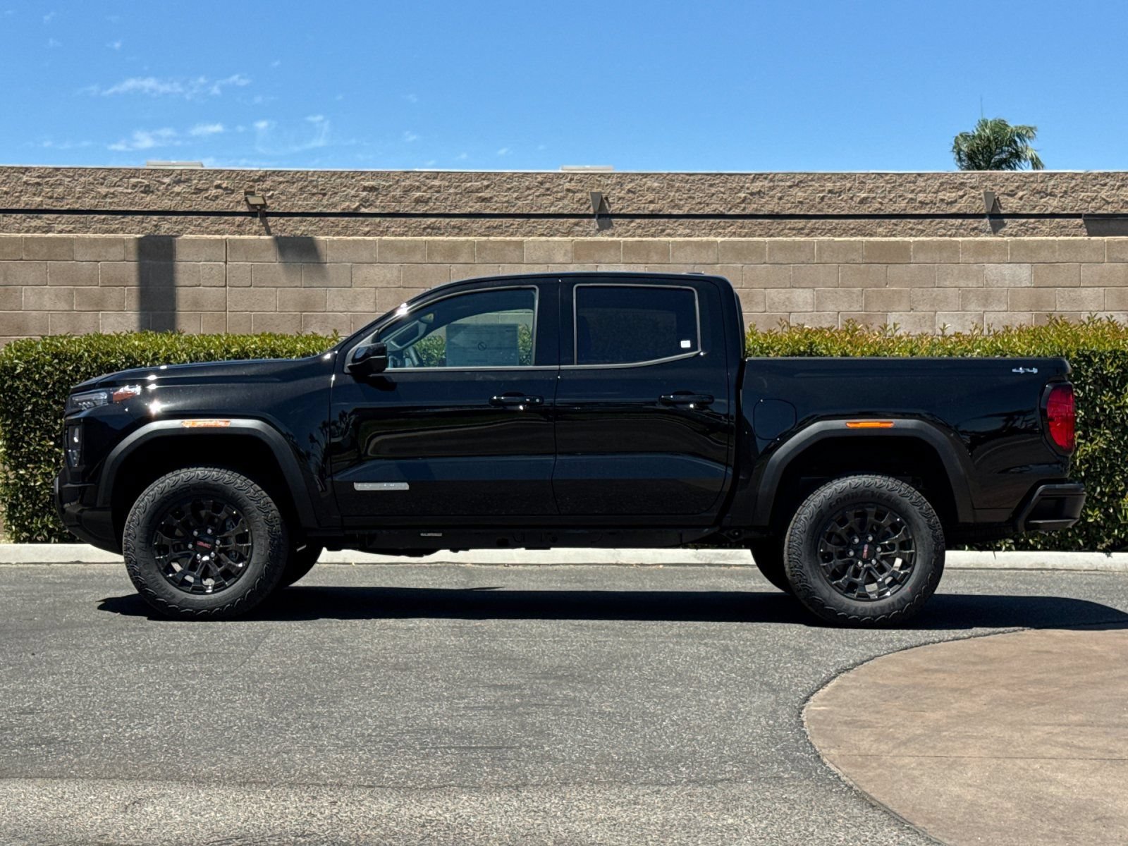New 2026 GMC Canyon Elevation w/ Convenience Package AWD/4WD image 7