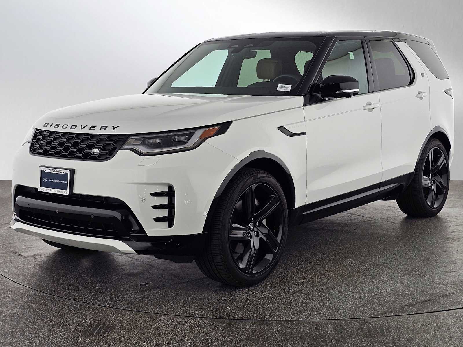 Used 2024 Land Rover Discovery Dynamic SE