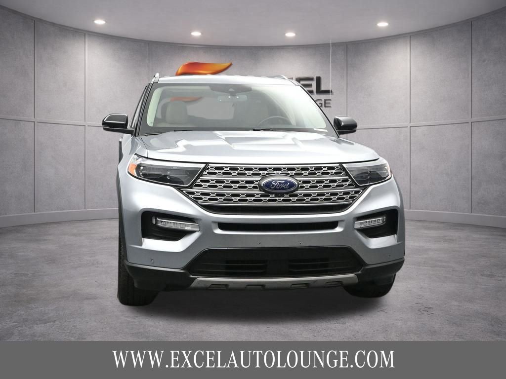 Used 2020 Ford Explorer Limited w/ Hybrid Equipment Group 310A image 12