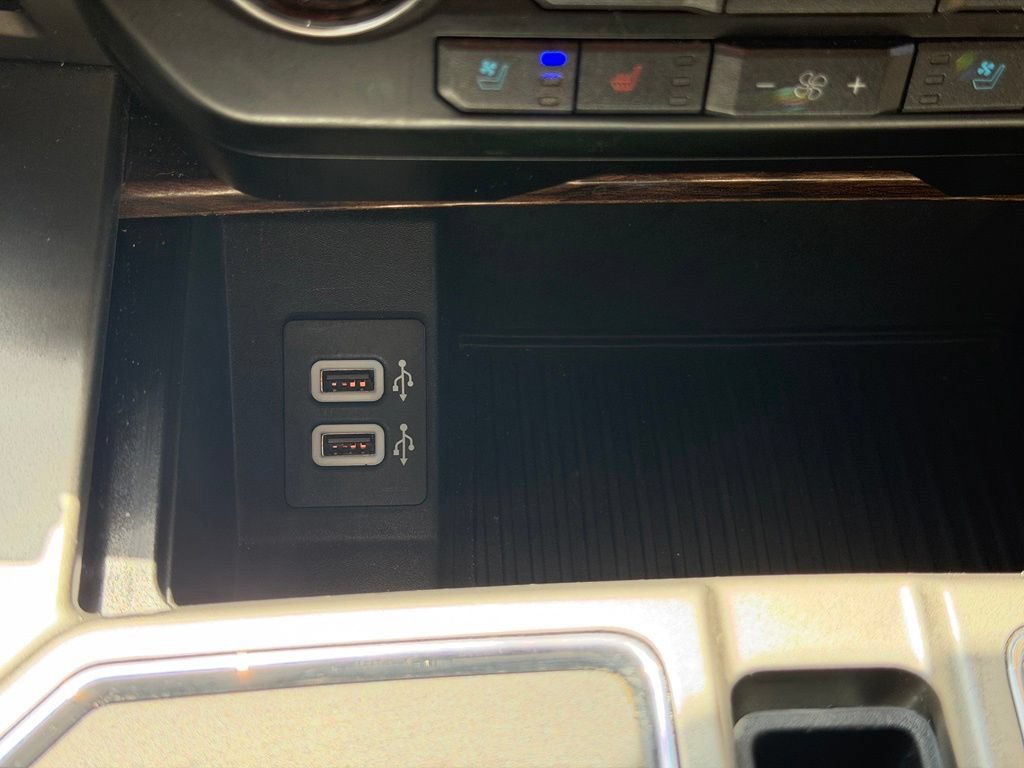 Used 2018 Ford F150 Lariat w/ Equipment Group 502A Luxury AWD/4WD image 25