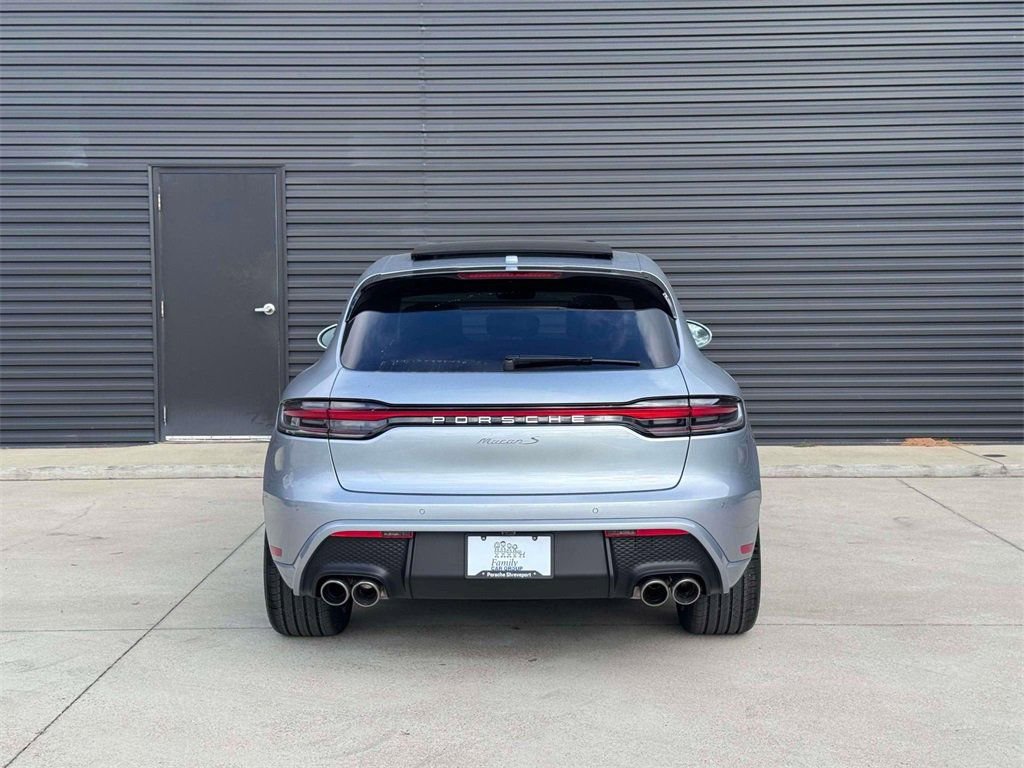 New 2026 Porsche Macan S image 4