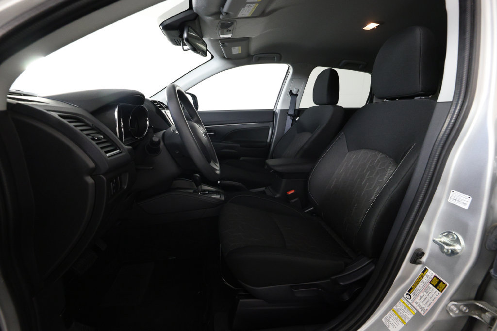 Used 2026 Mitsubishi Outlander Sport ES AWD/4WD image 14