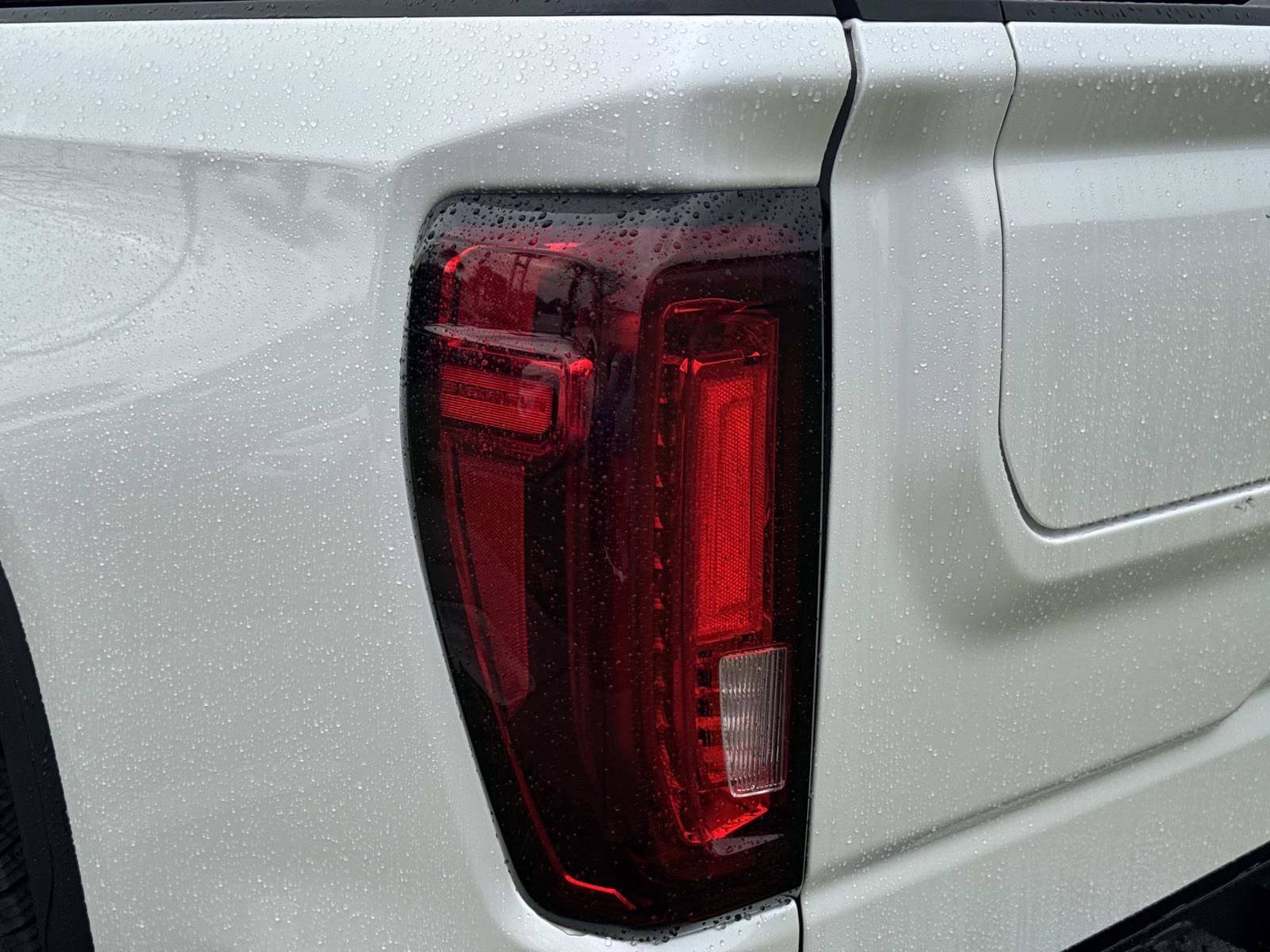 Used 2024 GMC Sierra 1500 Denali w/ Denali Reserve Package AWD/4WD image 10