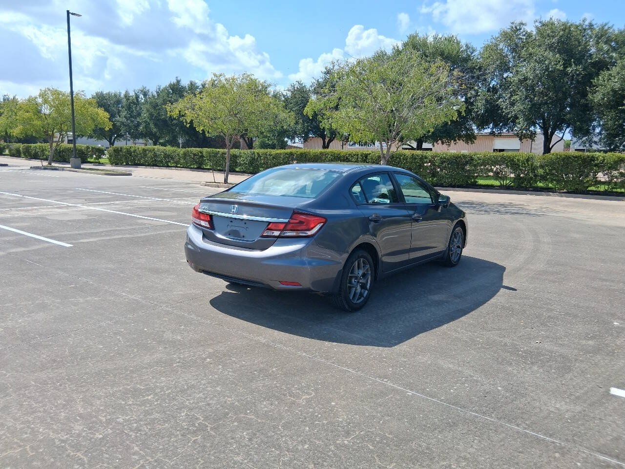 Used 2015 Honda Civic SE image 6