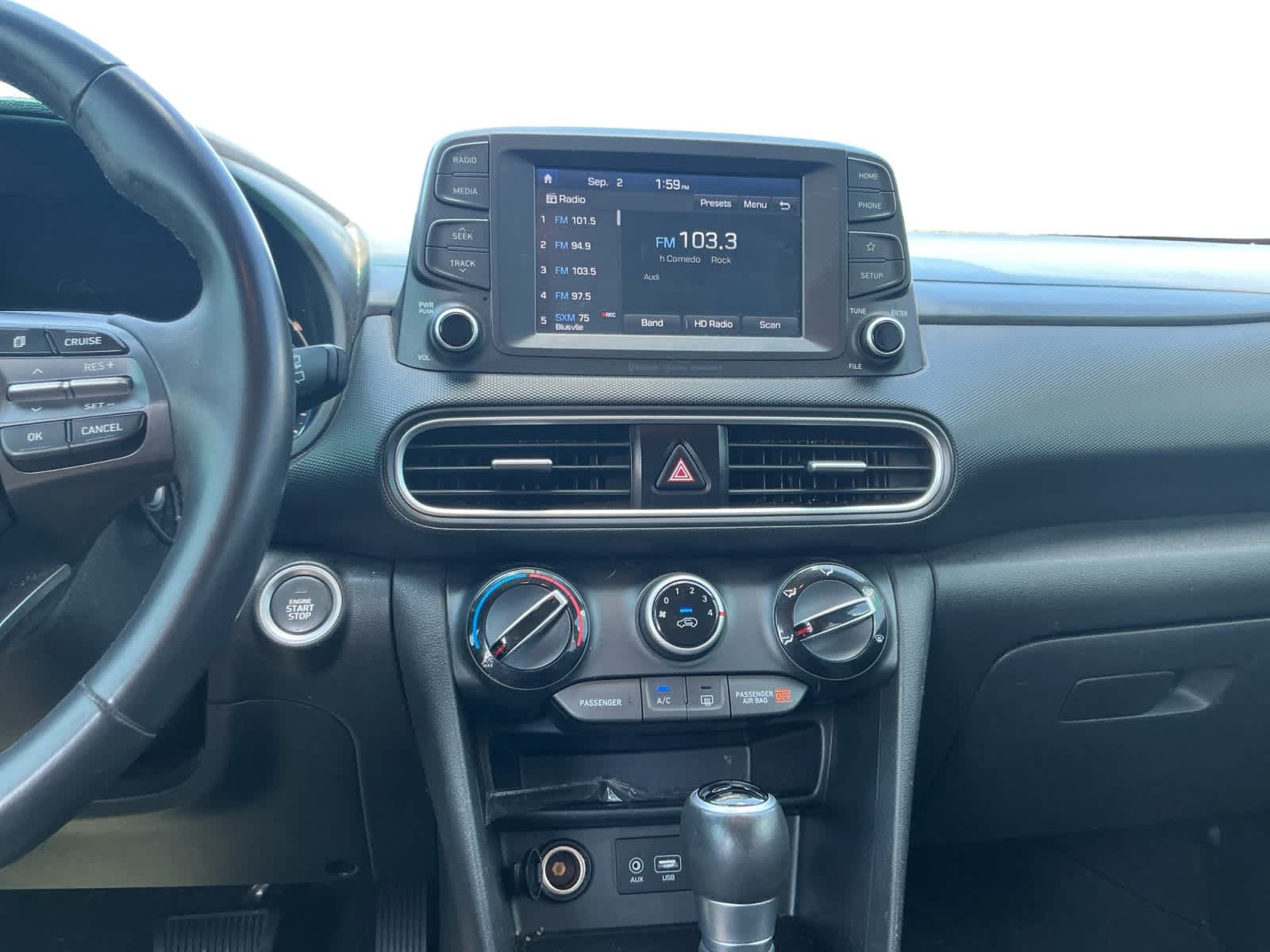 Used 2018 Hyundai Kona SEL FWD image 11