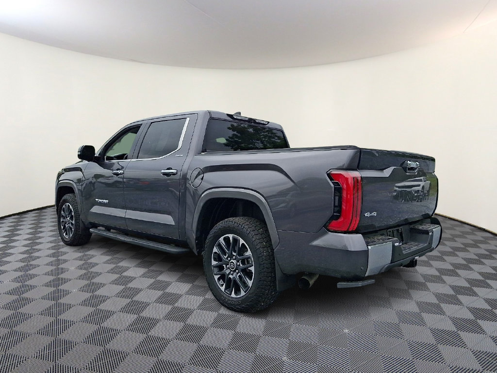 Used 2024 Toyota Tundra Limited AWD/4WD image 7