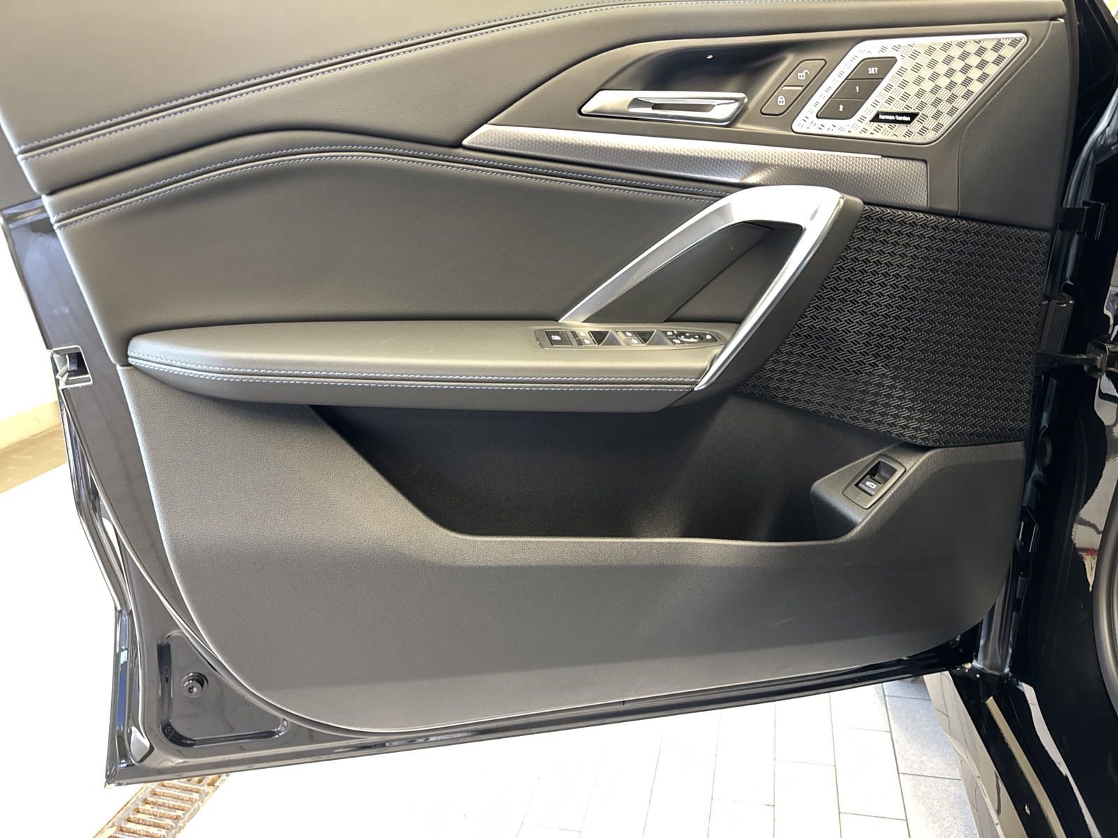 Used 2025 BMW X1 M35i image 15