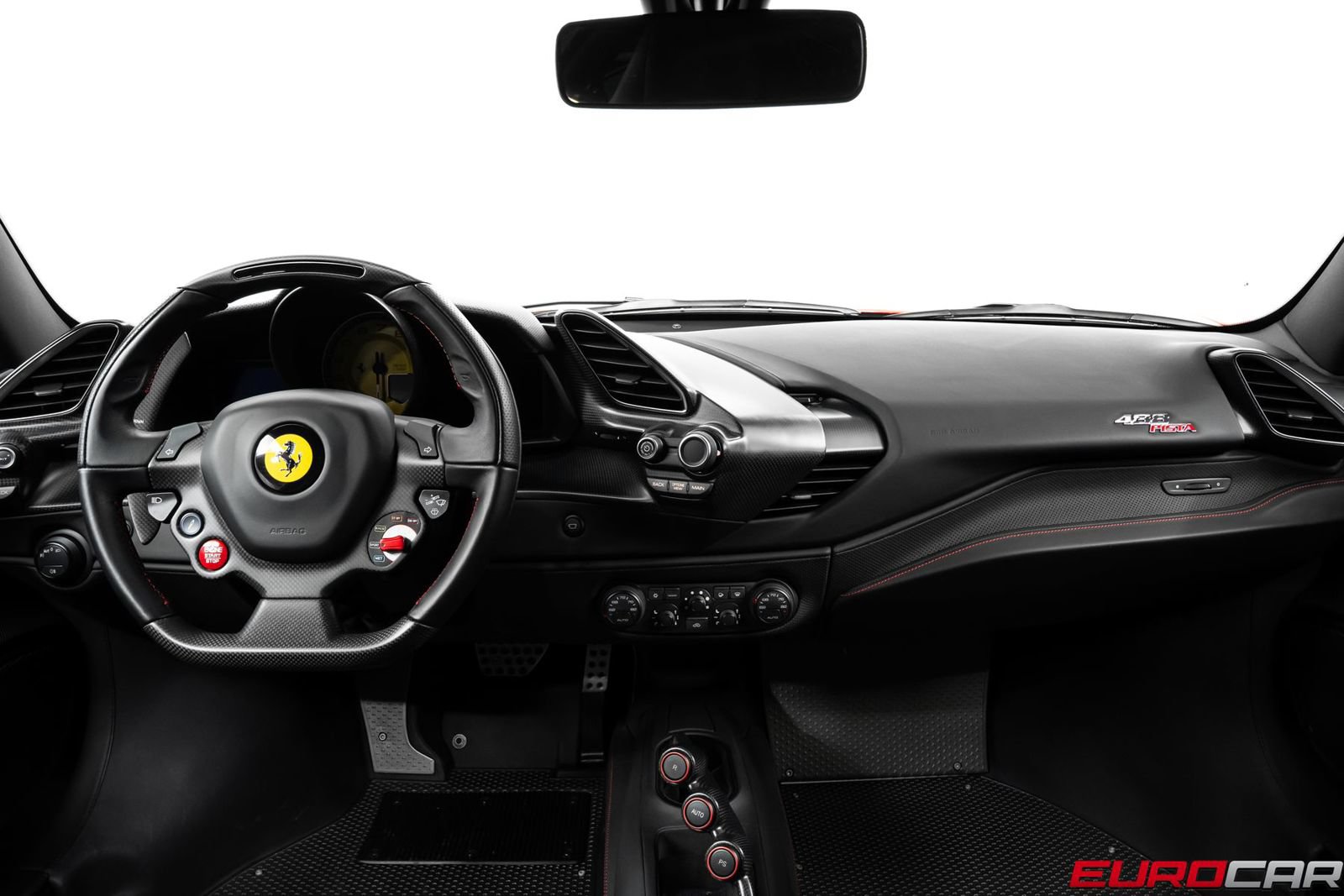 Used 2019 Ferrari 488 Pista Coupe RWD image 32