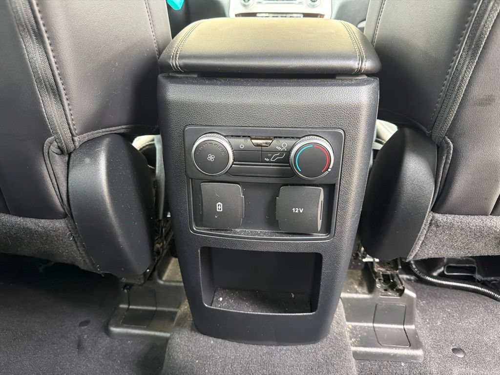 Used 2021 Ford Explorer XLT w/ Equipment Group 202A RWD image 9