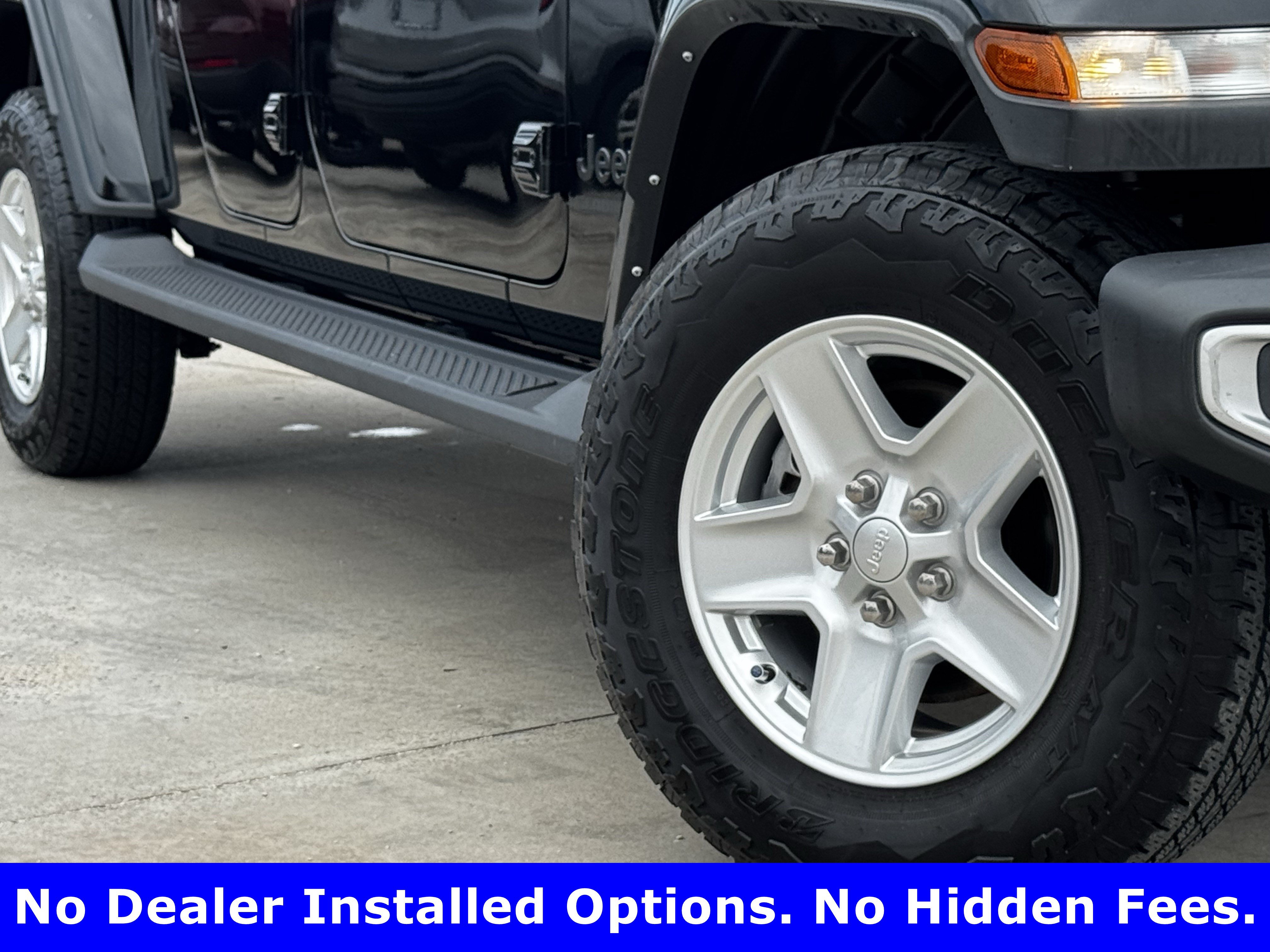 Used 2022 Jeep Gladiator Sport AWD/4WD image 3