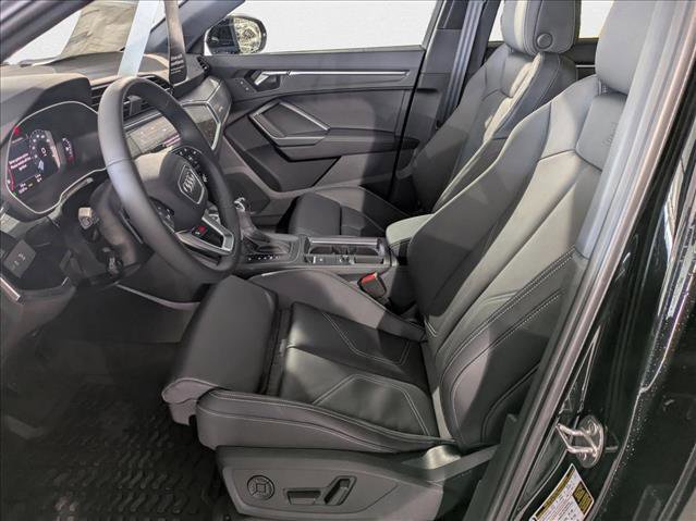 New 2025 Audi Q3 2.0T Premium image 4