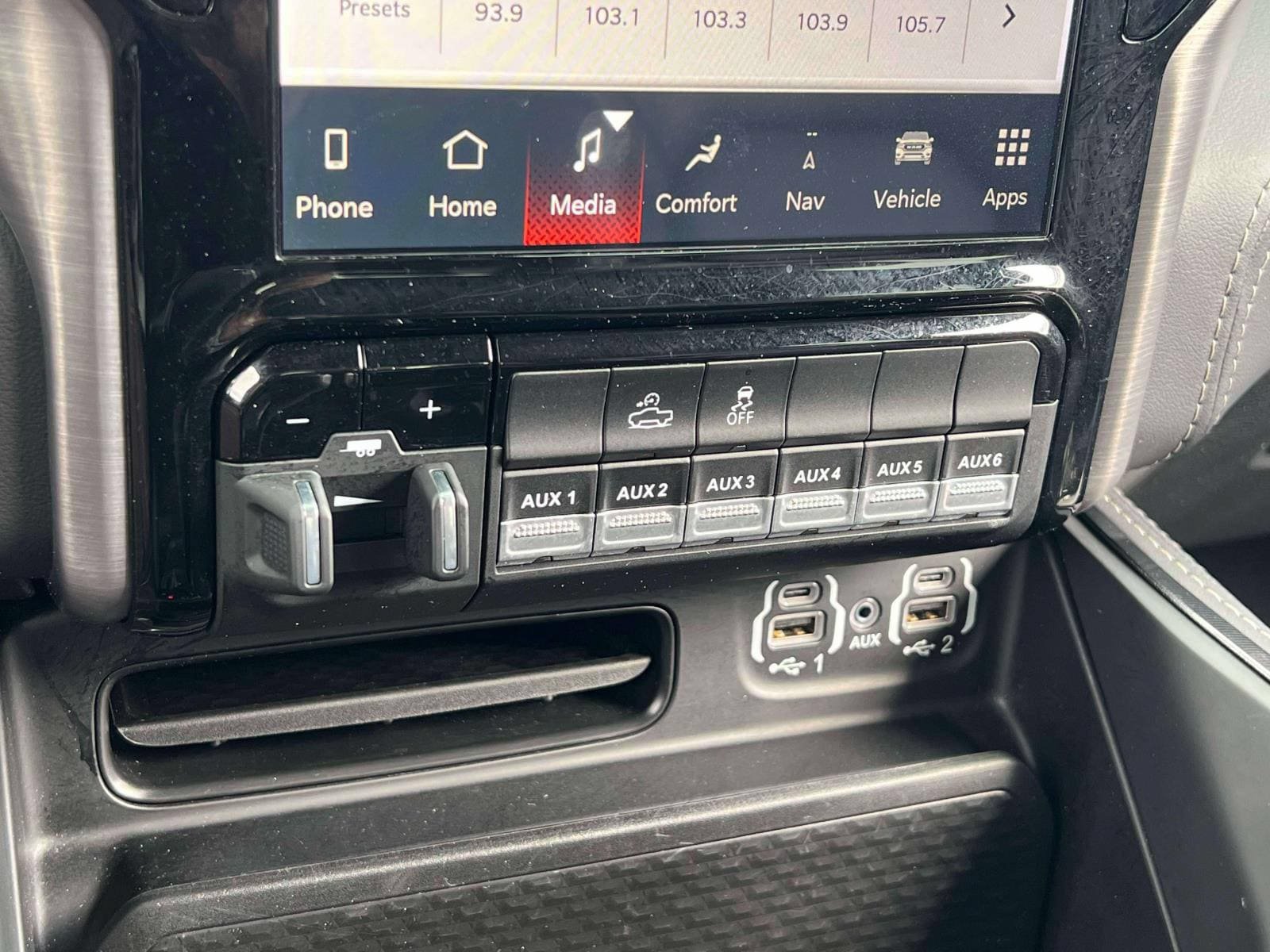 Used 2023 RAM 1500 TRX w/ TRX Level 1 Equipment Group AWD/4WD image 10