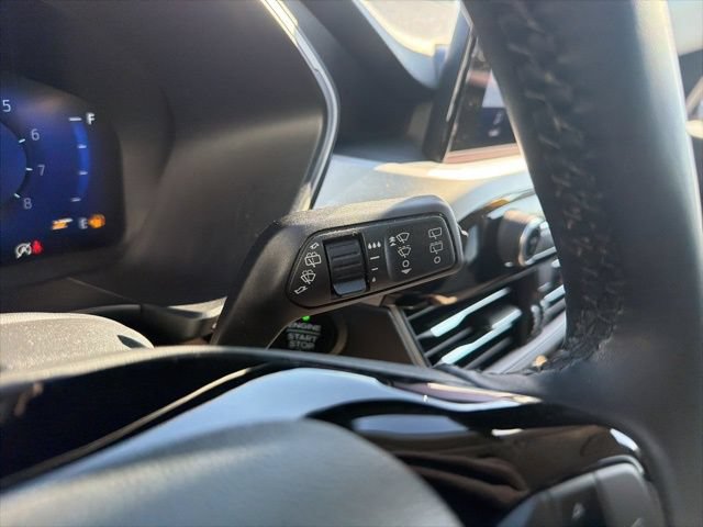 Used 2022 Ford Escape SEL w/ Technology Package AWD/4WD image 35