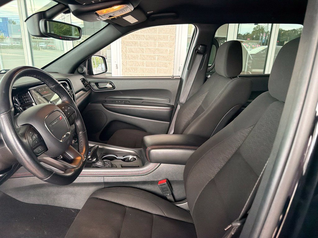 Used 2025 Dodge Durango GT AWD/4WD image 19