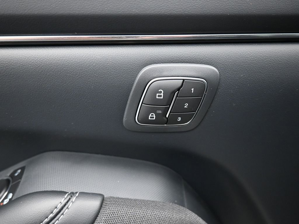 Used 2024 Ford Mustang Mach-E Select w/ Comfort Package Lite image 20