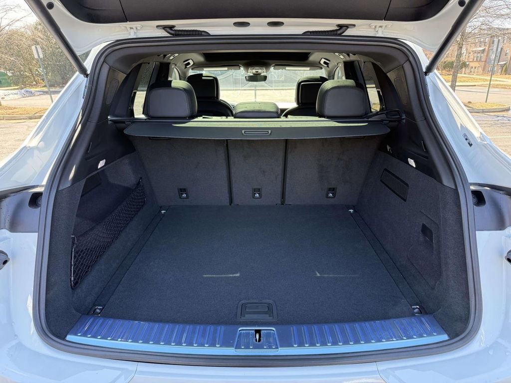 Used 2026 Porsche Cayenne image 29