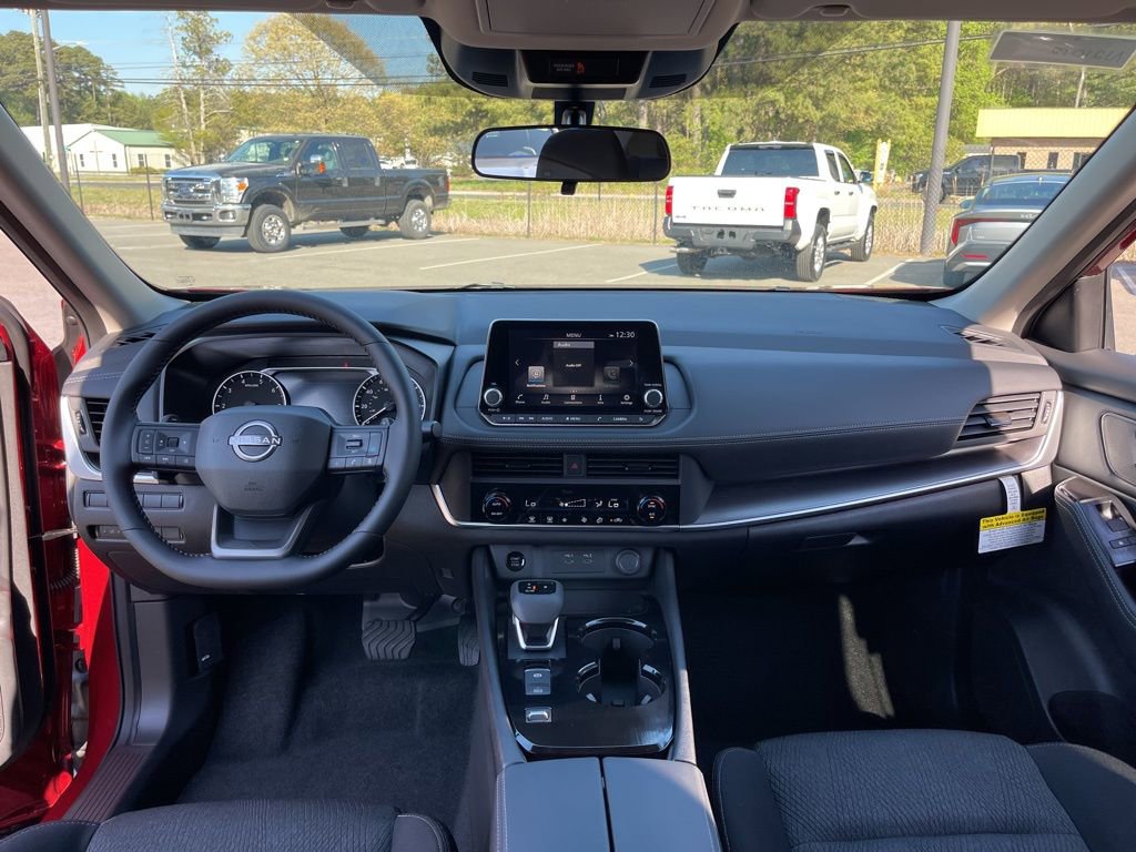 New 2026 Nissan Rogue SV FWD image 6