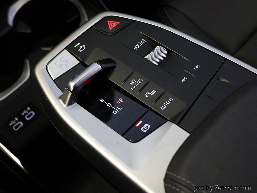 Certified 2023 BMW X1 xDrive28i w/ Convenience Package image 22