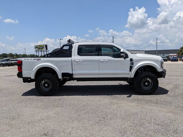 New 2026 Ford F250 Lariat w/ Black Appearance Package AWD/4WD image 3