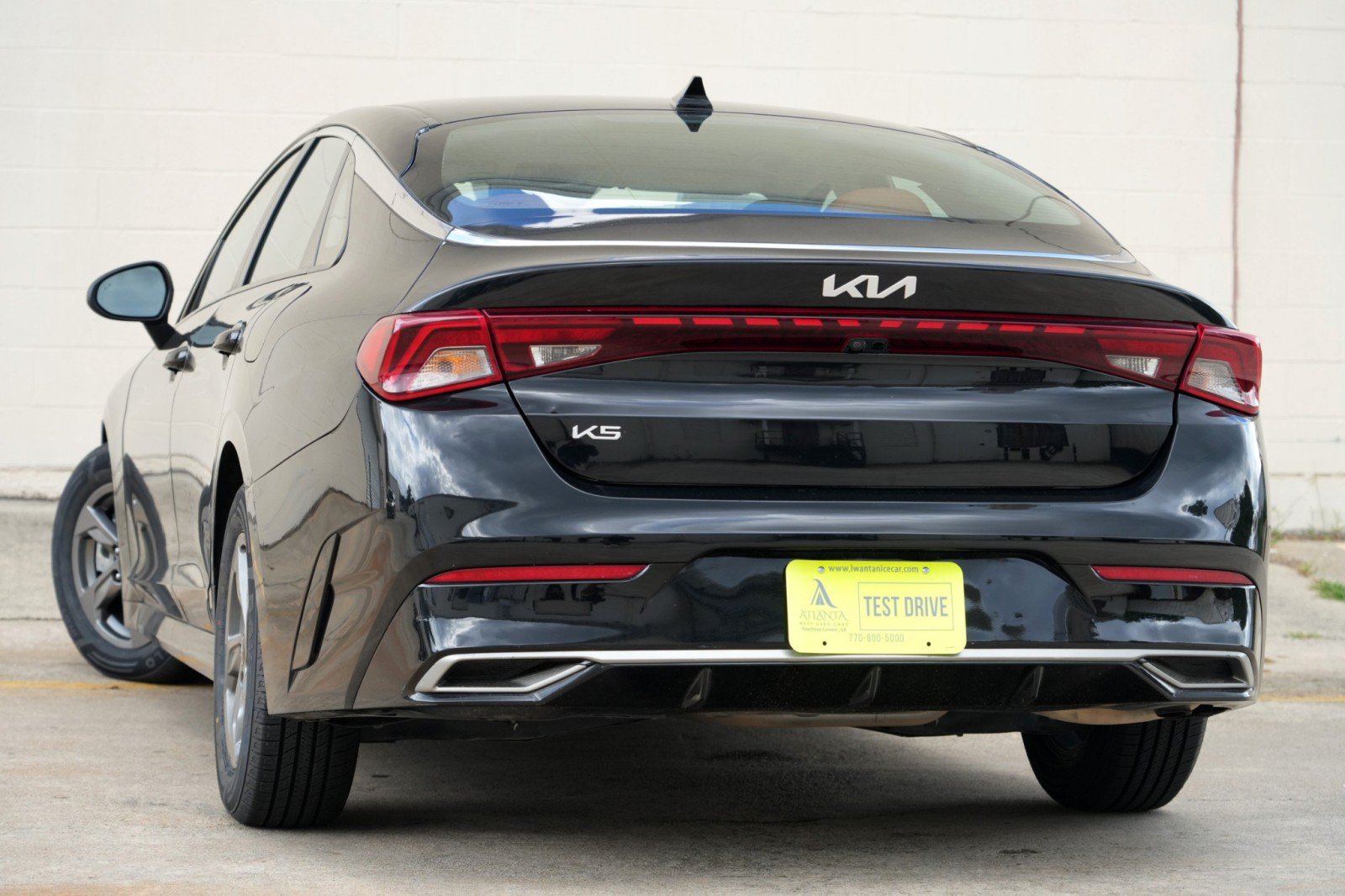 Used 2023 Kia K5 LXS FWD image 5