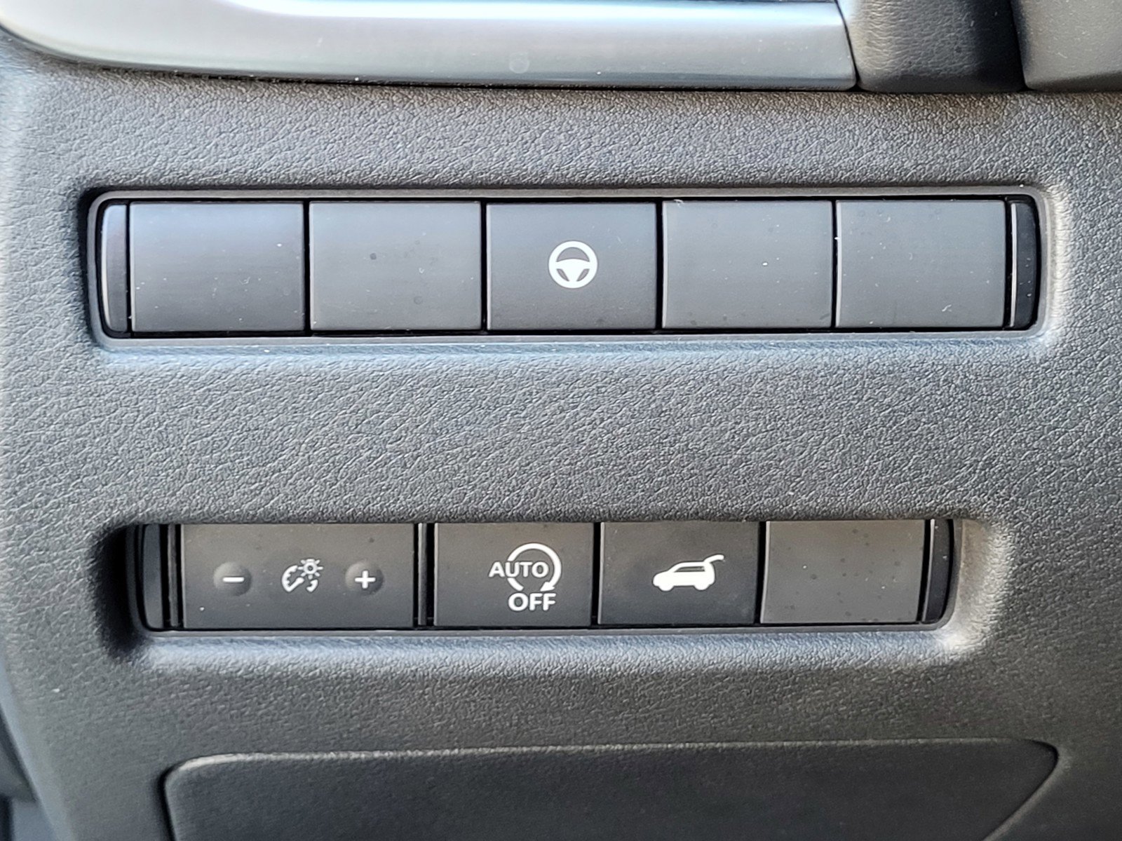 Certified 2023 Nissan Rogue SV w/ SV Premium B Package image 8