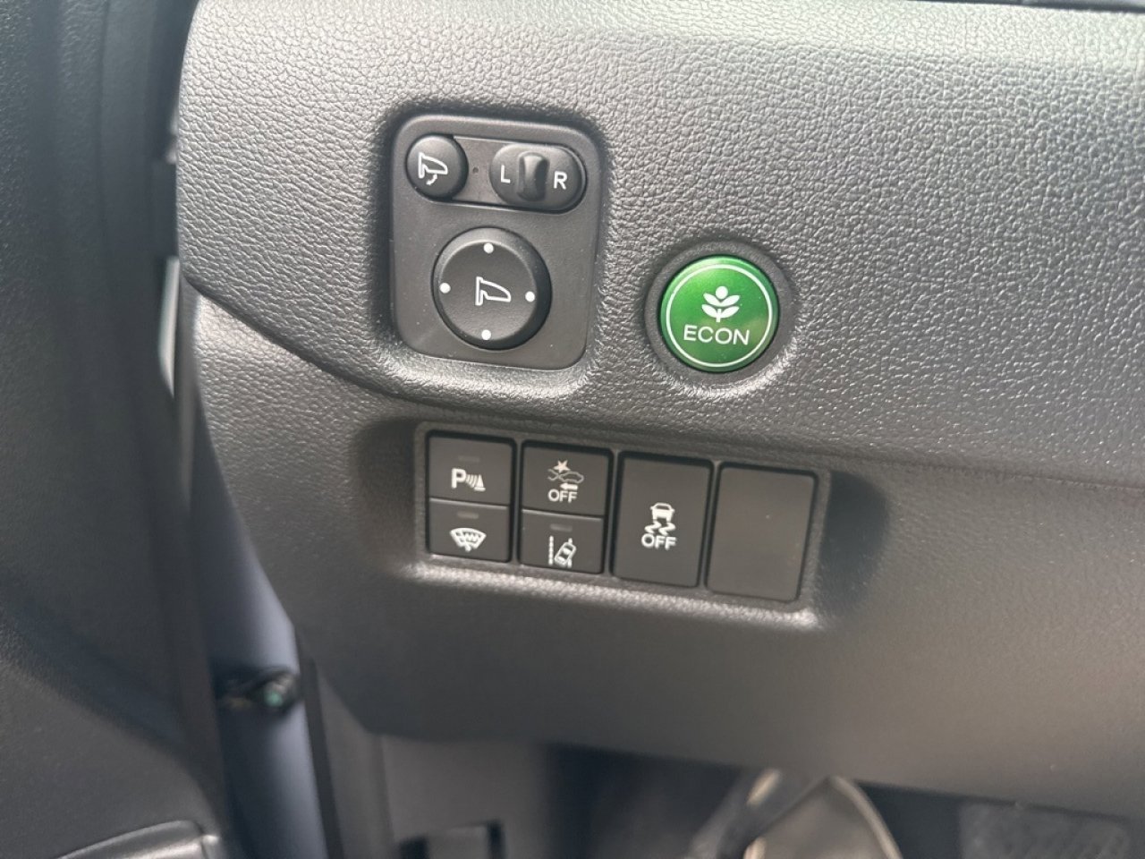 Used 2022 Honda Passport TrailSport image 24