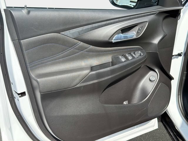 New 2026 Buick Envista Sport Touring w/ Convenience I Package FWD image 17