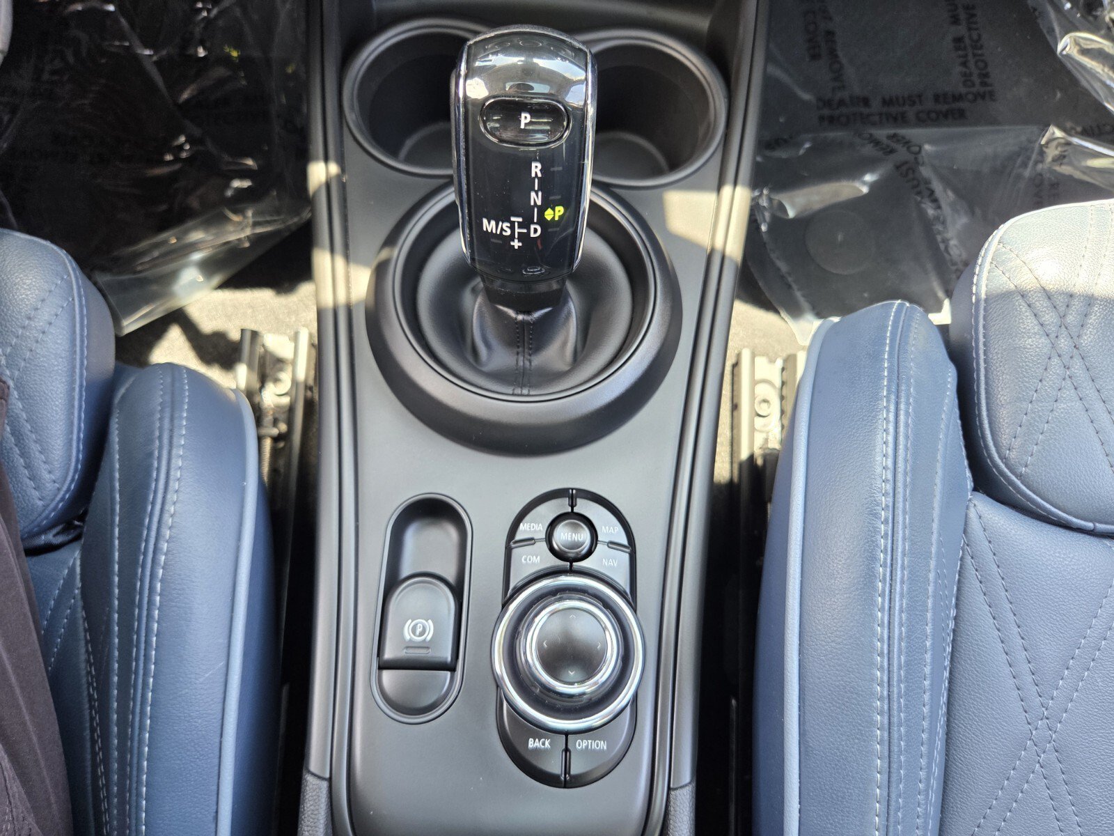 Used 2024 MINI Cooper Countryman S w/ Premium Package FWD image 27