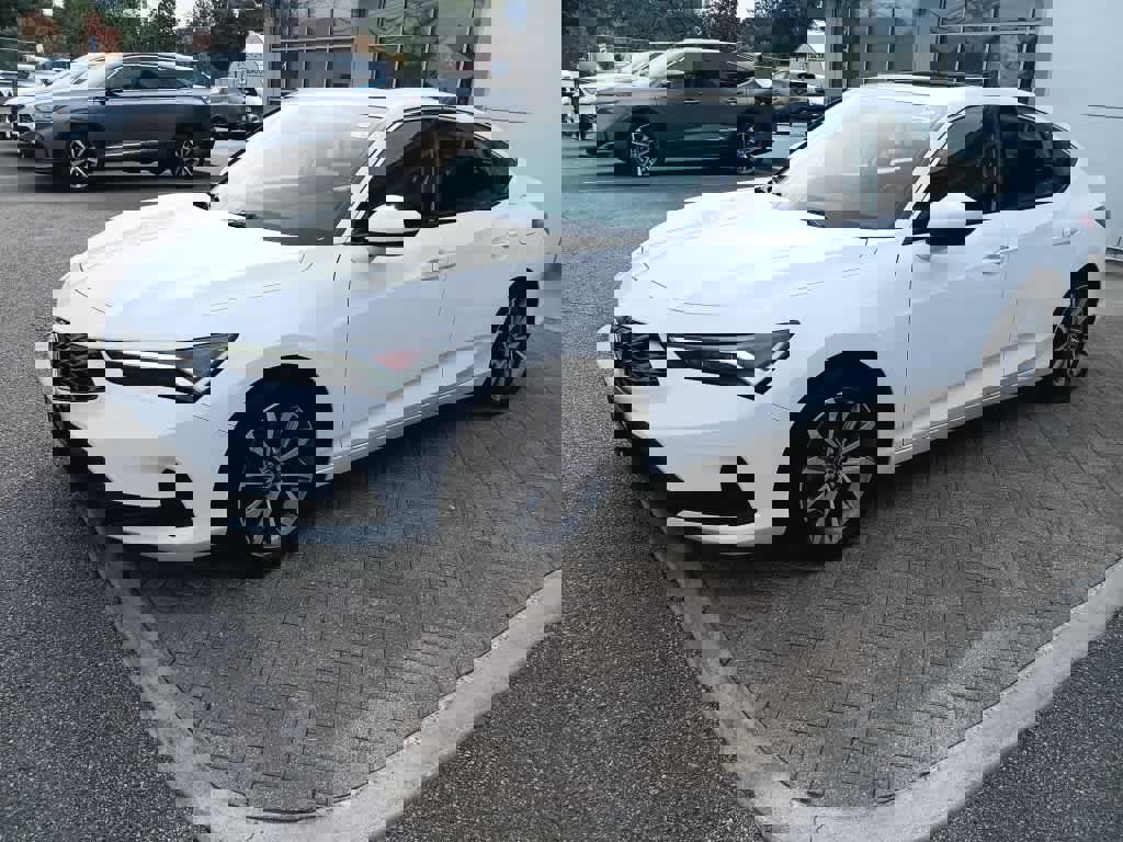 Used 2023 Acura Integra image 2