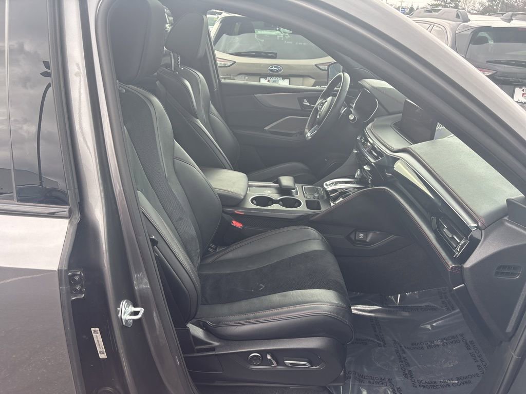 Used 2022 Acura MDX A-Spec image 10