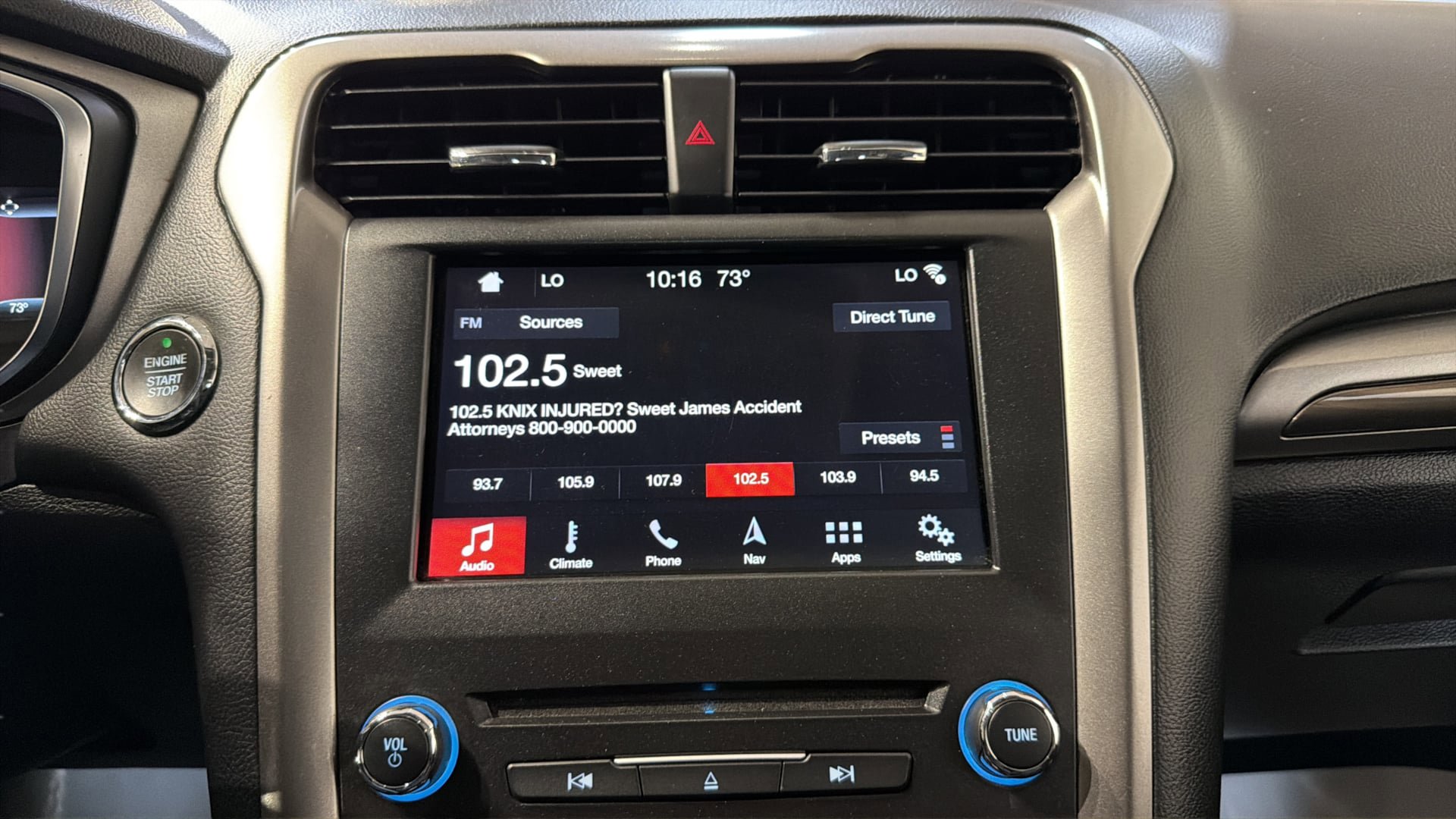 Used 2018 Ford Fusion SE w/ Fusion SE Technology Package image 25