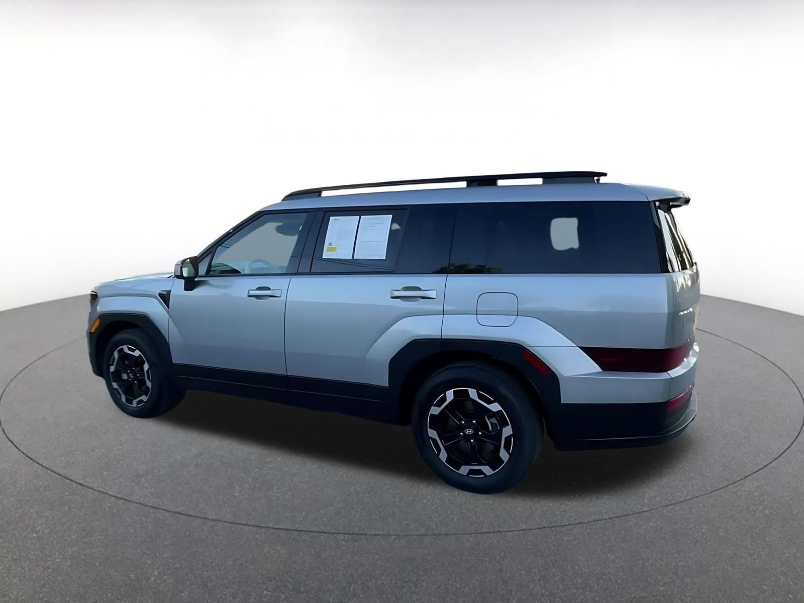 Used 2025 Hyundai Santa Fe SEL image 10