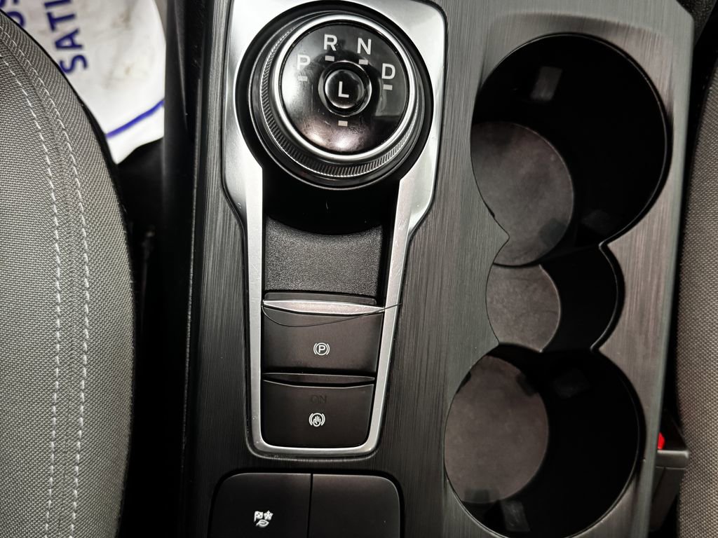 Used 2022 Ford Escape SE FWD image 36