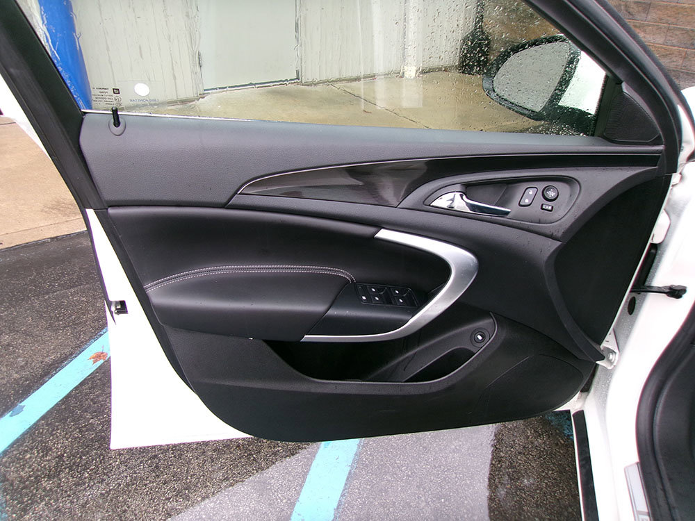 Used 2014 Buick Regal image 15