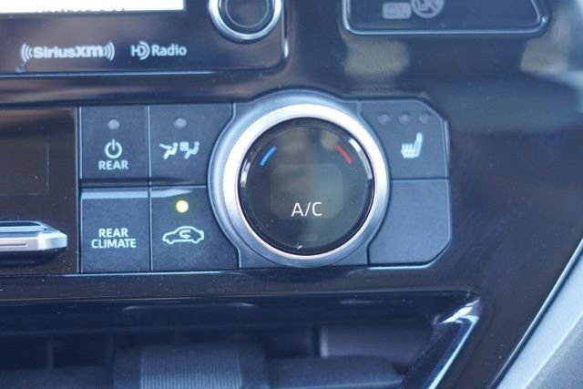 Used 2022 Toyota Highlander XLE image 31