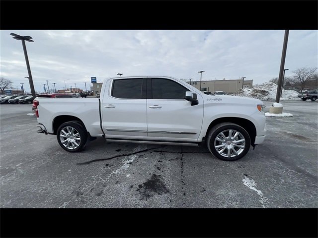 Certified 2022 Chevrolet Silverado 1500 High Country image 9