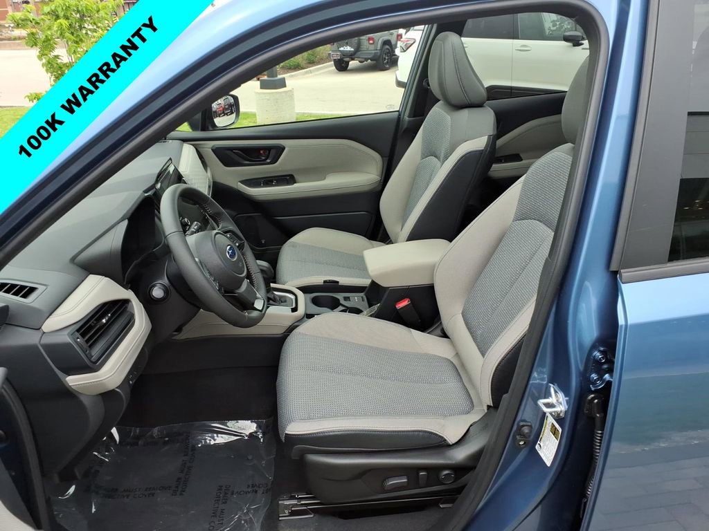 Certified 2025 Subaru Forester Premium AWD/4WD image 26