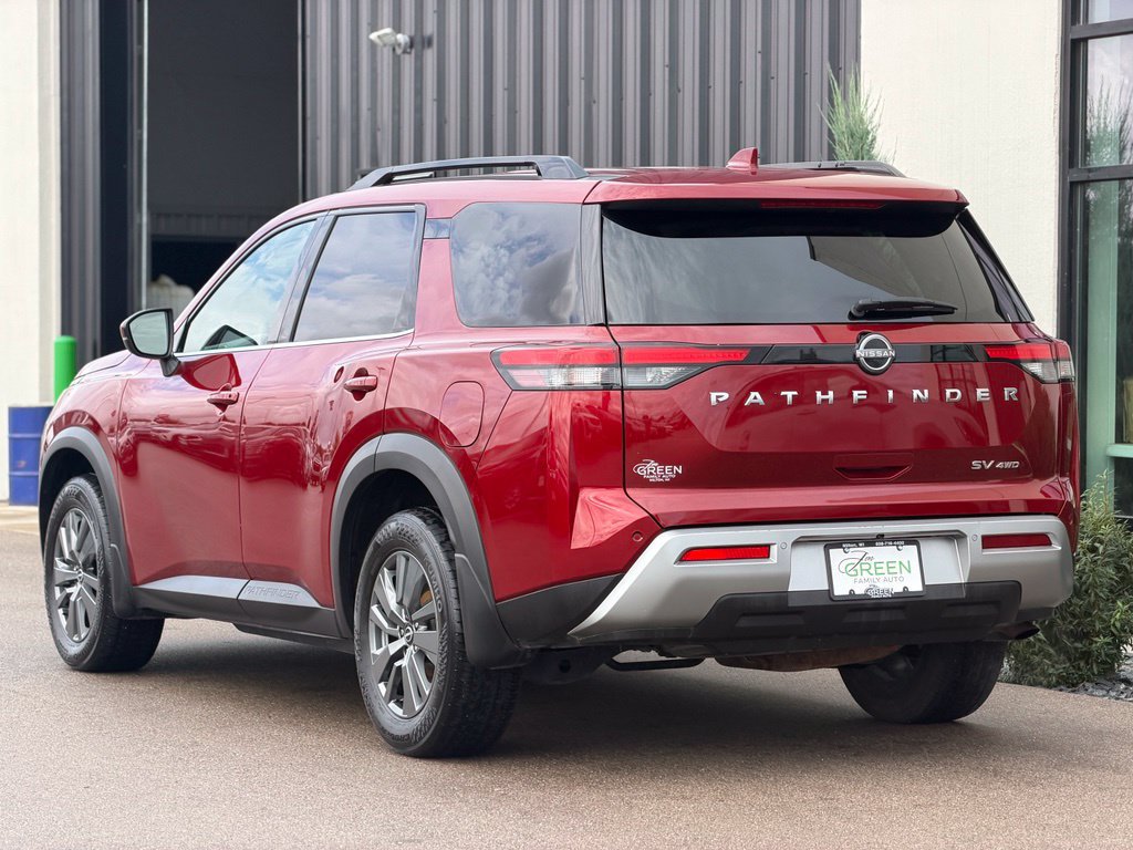 Used 2024 Nissan Pathfinder SV AWD/4WD image 4