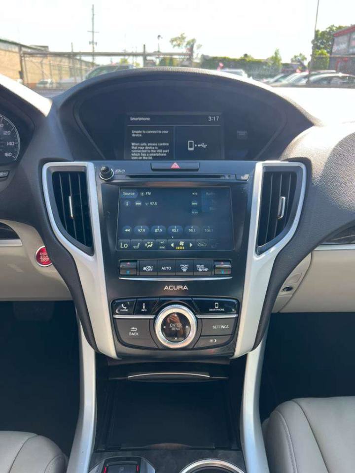 Used 2018 Acura TLX V6 SH-AWD image 28