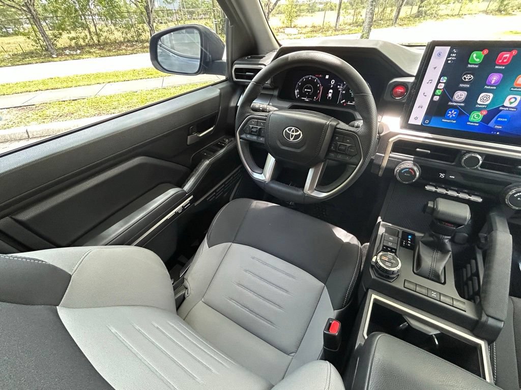 Used 2024 Toyota Tacoma TRD Off-Road AWD/4WD image 9