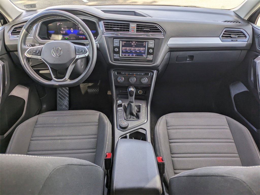 Used 2024 Volkswagen Tiguan S image 15