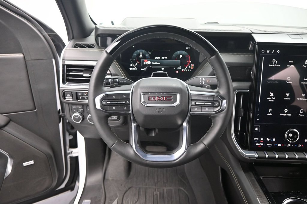 Used 2025 GMC Yukon Elevation w/ Elevation Premium Package AWD/4WD image 49