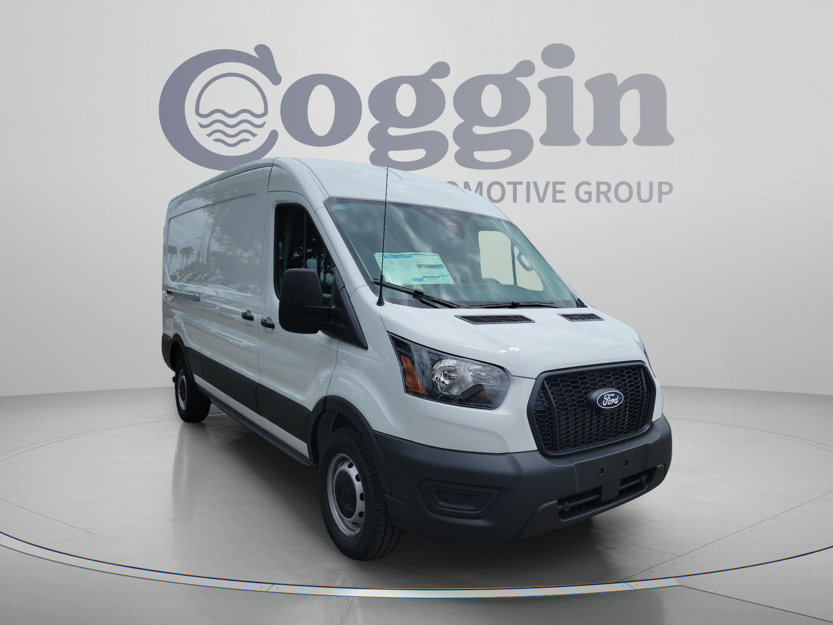 New 2026 Ford Transit 250 148 Medium Roof w/ Load Area Protection Package RWD image 5