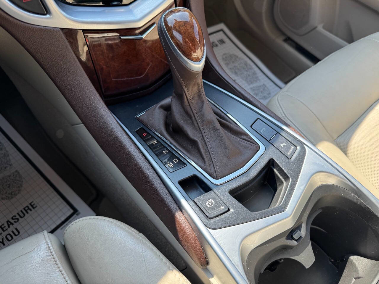 Used 2014 Cadillac SRX Luxury image 43