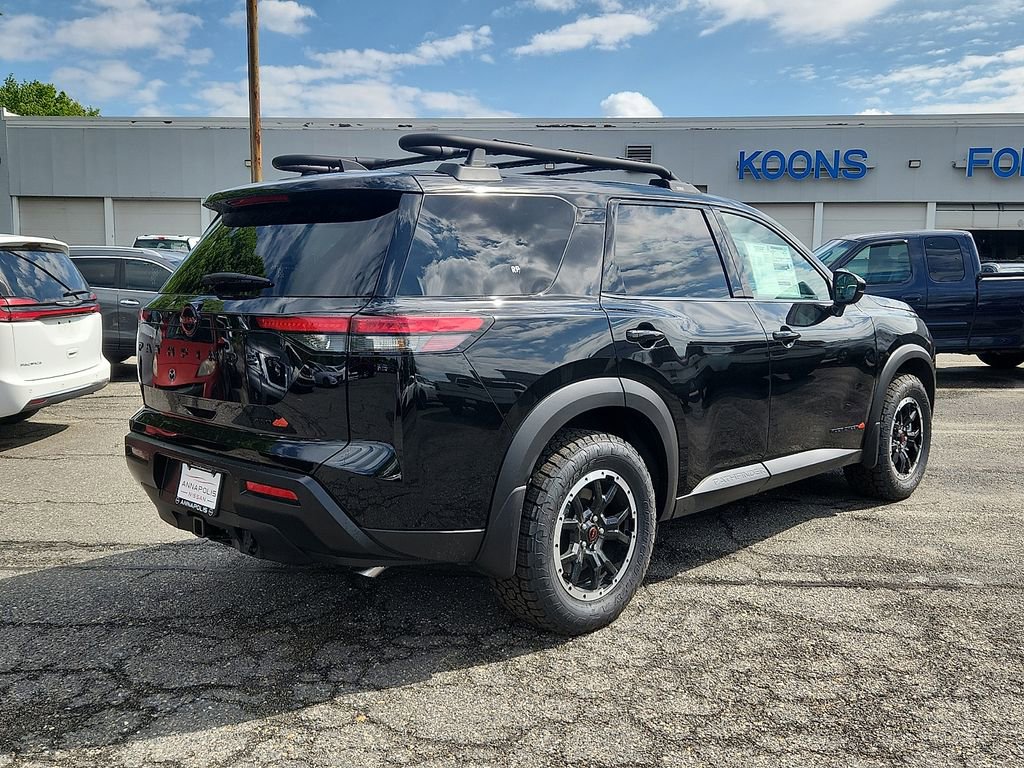 New 2026 Nissan Pathfinder Rock Creek AWD/4WD image 4
