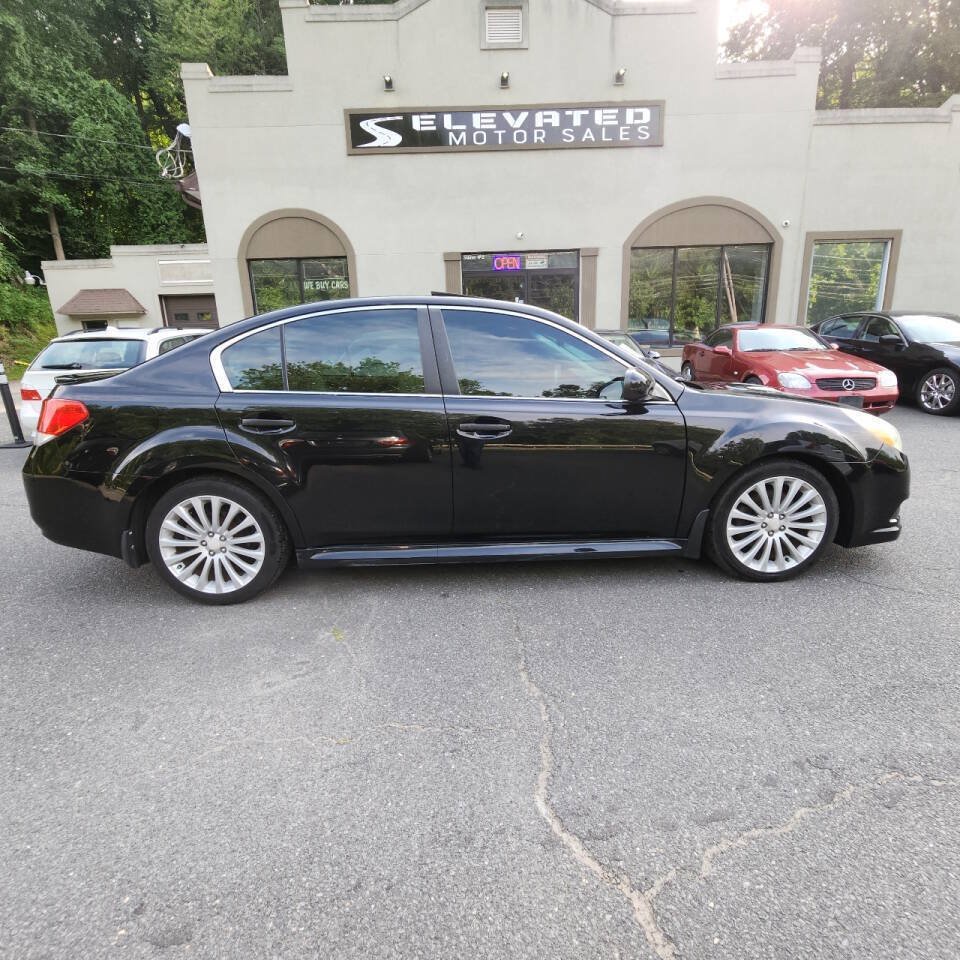 Used 2010 Subaru Legacy 2.5GT Limited AWD/4WD image 8