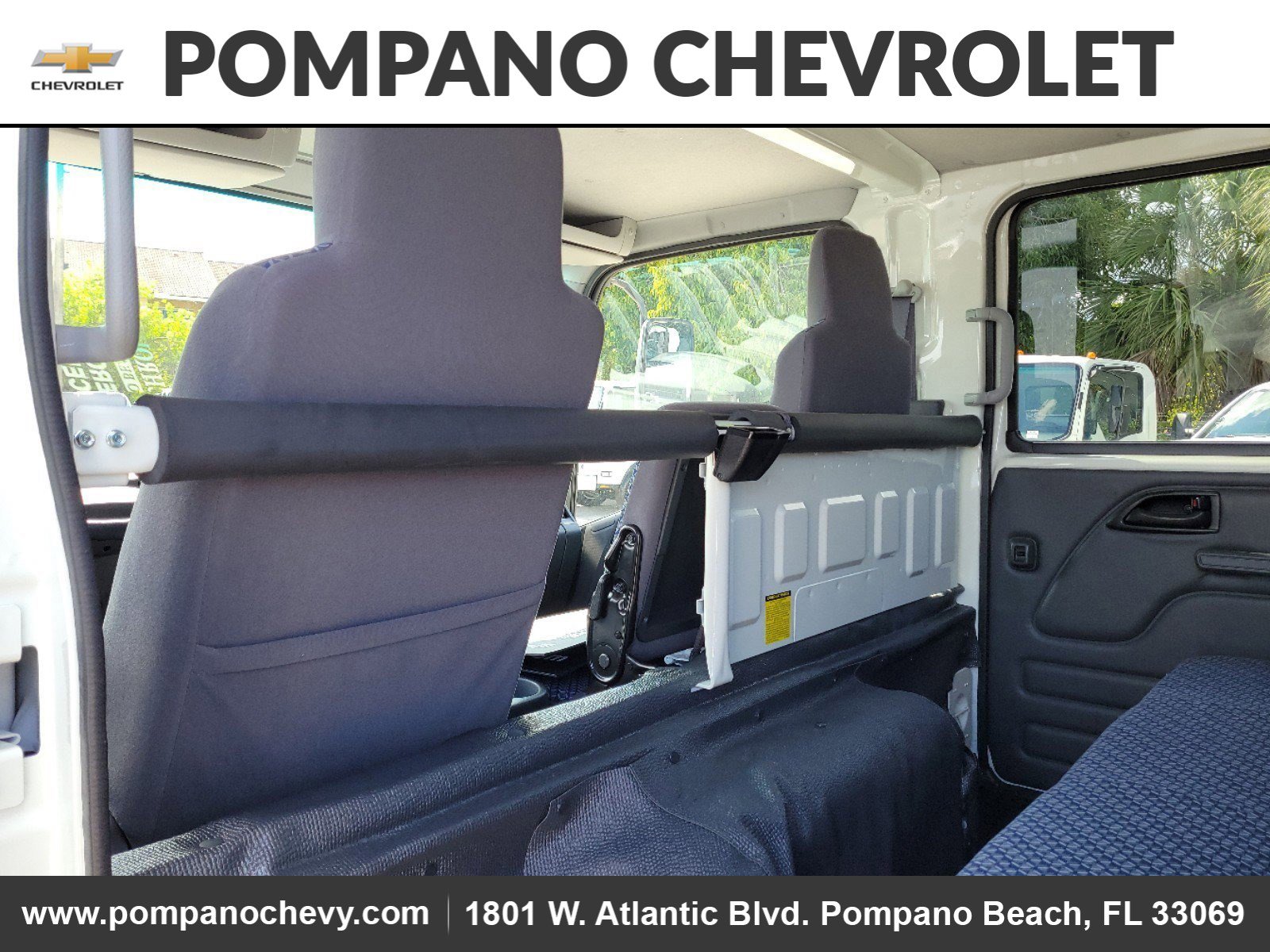 Used 2025 Chevrolet Low Cab Forward image 13